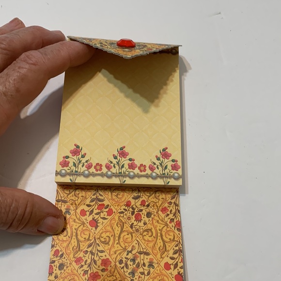 Brand New Punch Studio Note Pads • Set of 2 • 75 Sheets Each • Gem on one - Picture 4 of 9